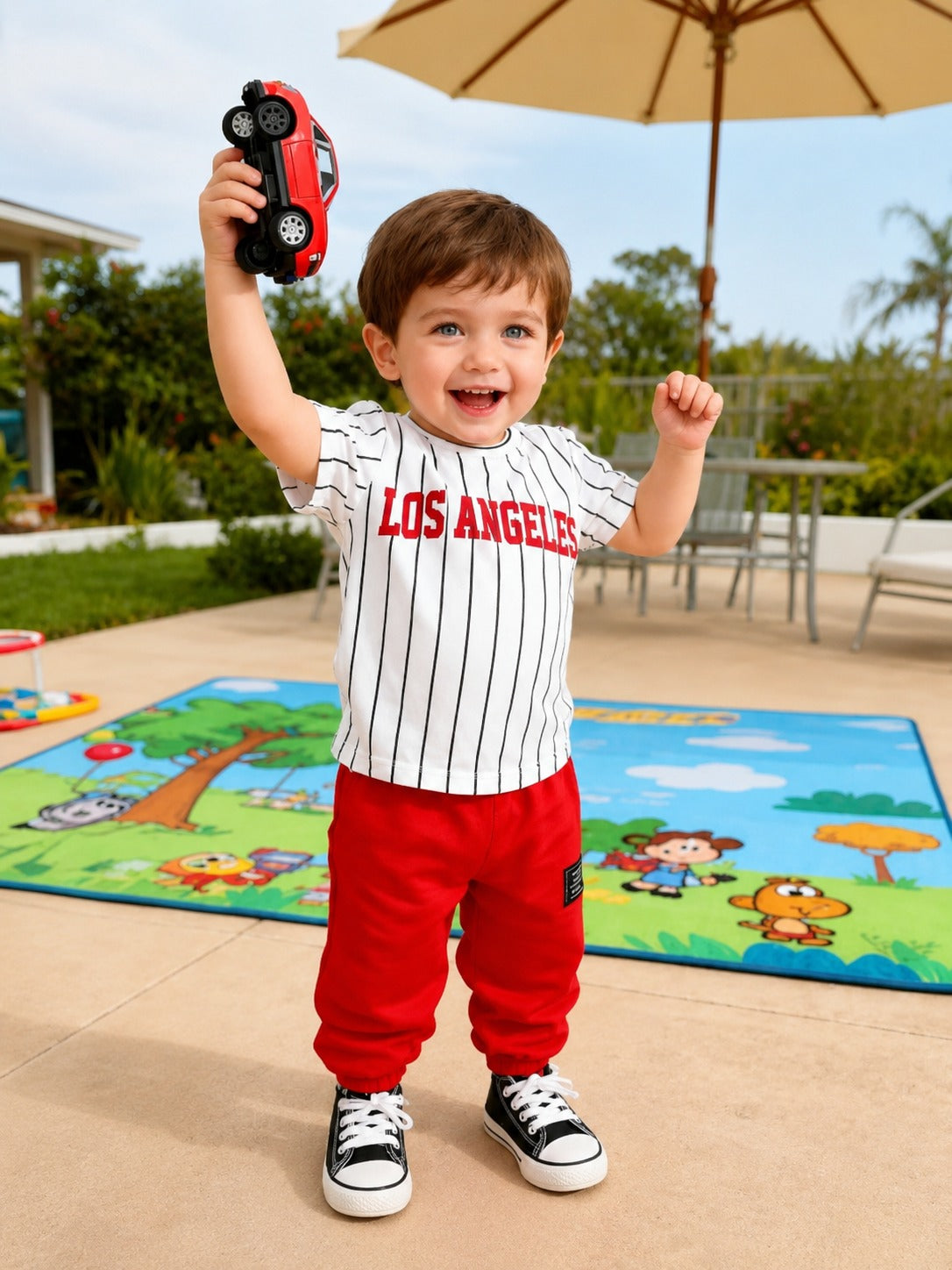 White Los Angeles Printed Kid Suit view 2